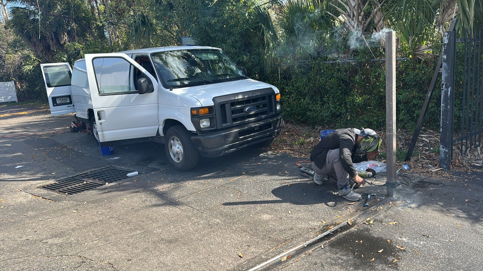 Electric gate repair