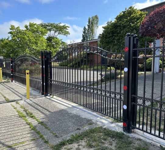 driveway gate