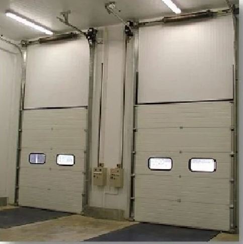 commercial gate door
